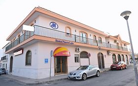 Hostal Puerto Lepe